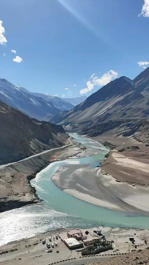 product page main image