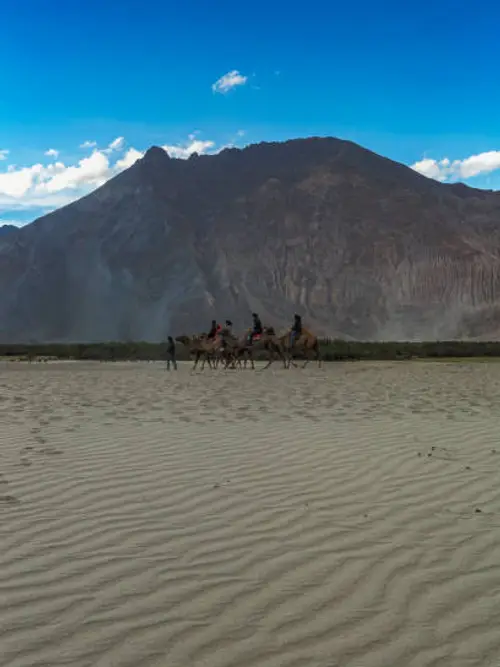 product page main image