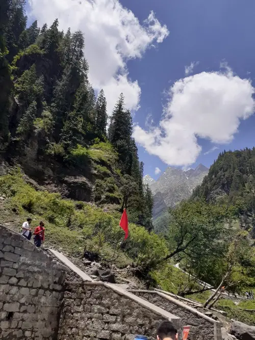 product page main image