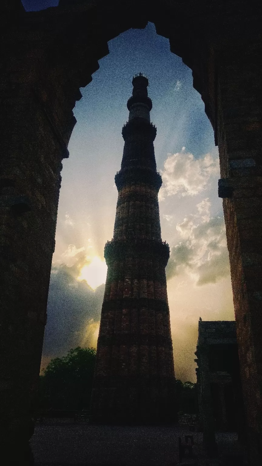 product page main image