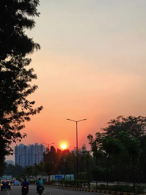 product page main image