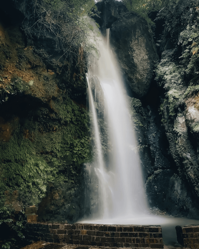 product page main image