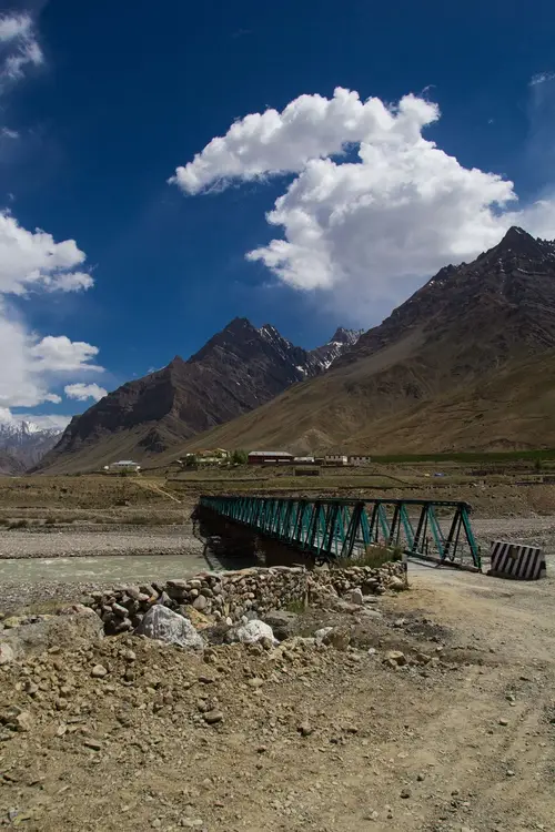 product page main image