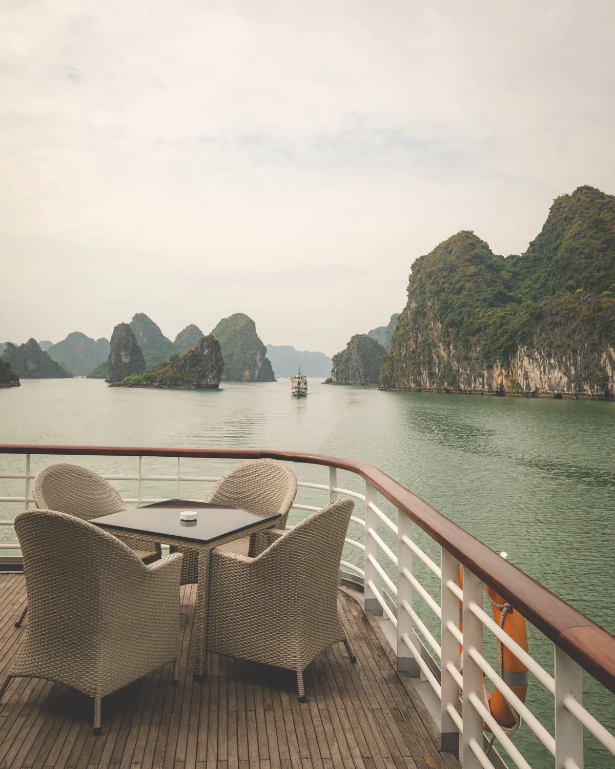 product page main image