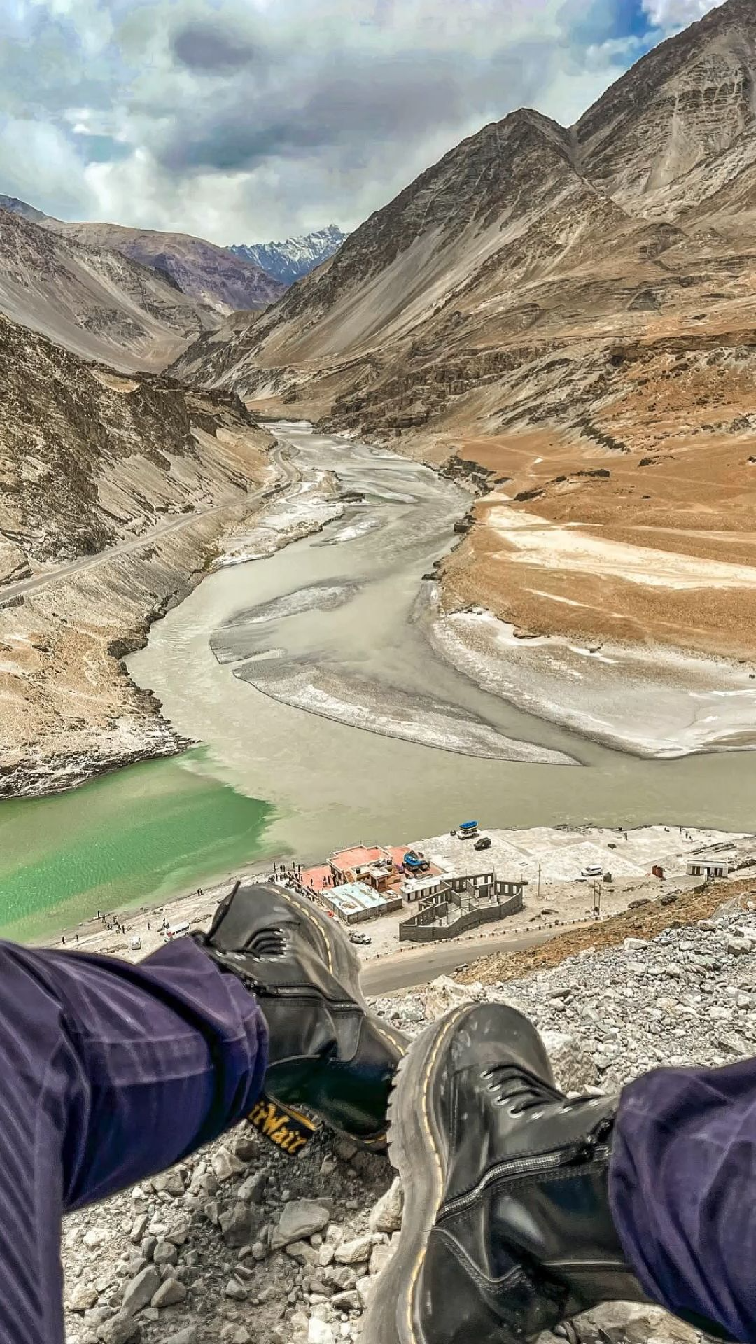 product page main image