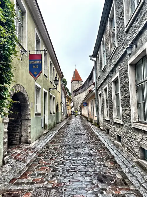 product page main image