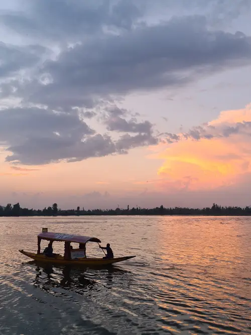 product page main image