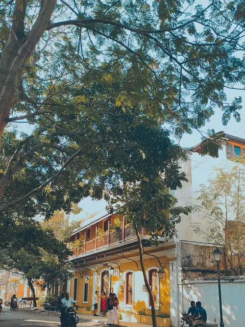 product page main image