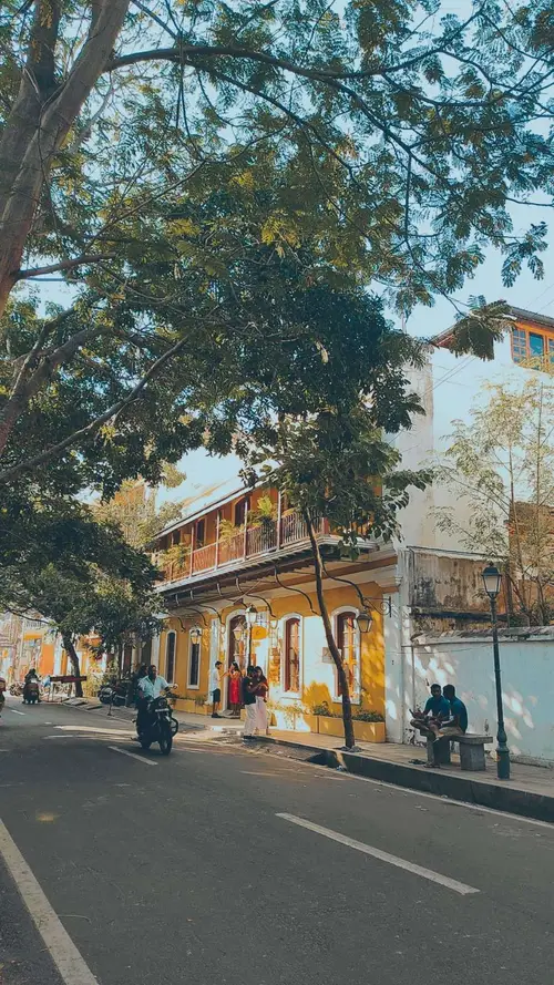 product page main image