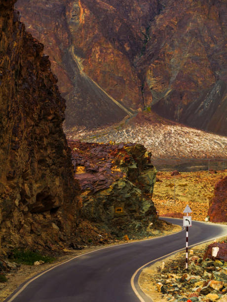 product page main image