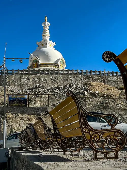 product page main image