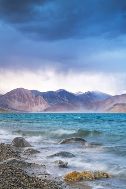 product page main image