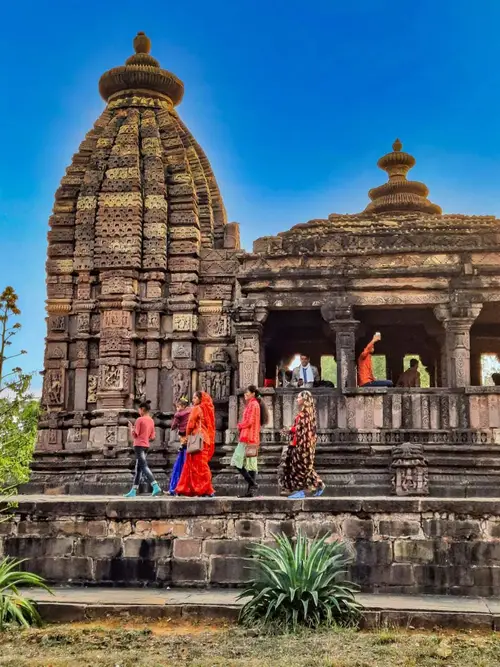 product page main image