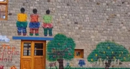 product page main image