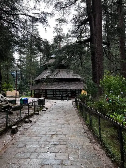 product page main image