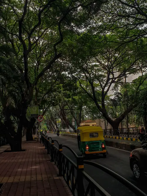 product page main image