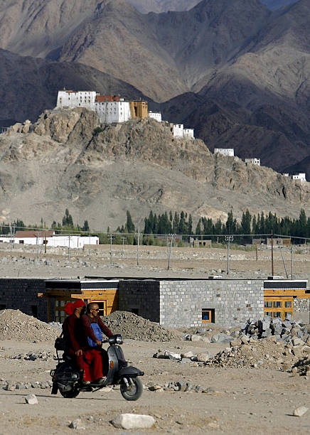 product page main image