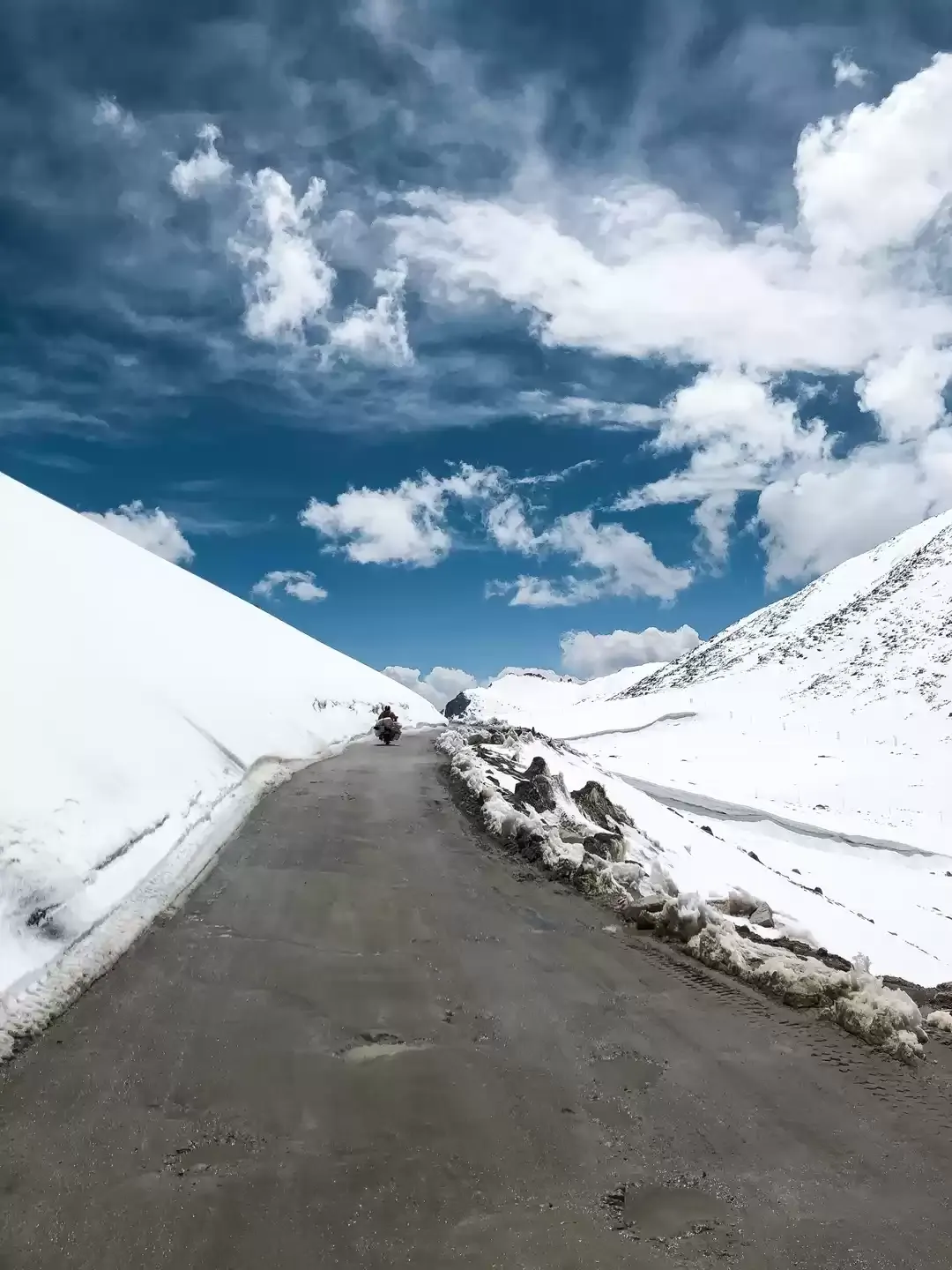 product page main image