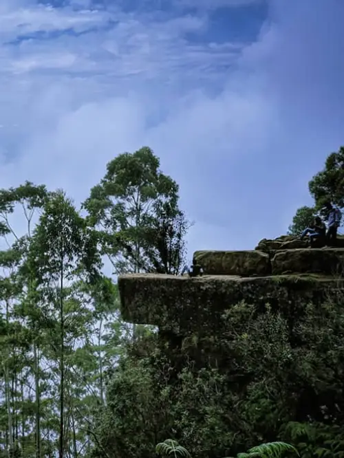 product page main image