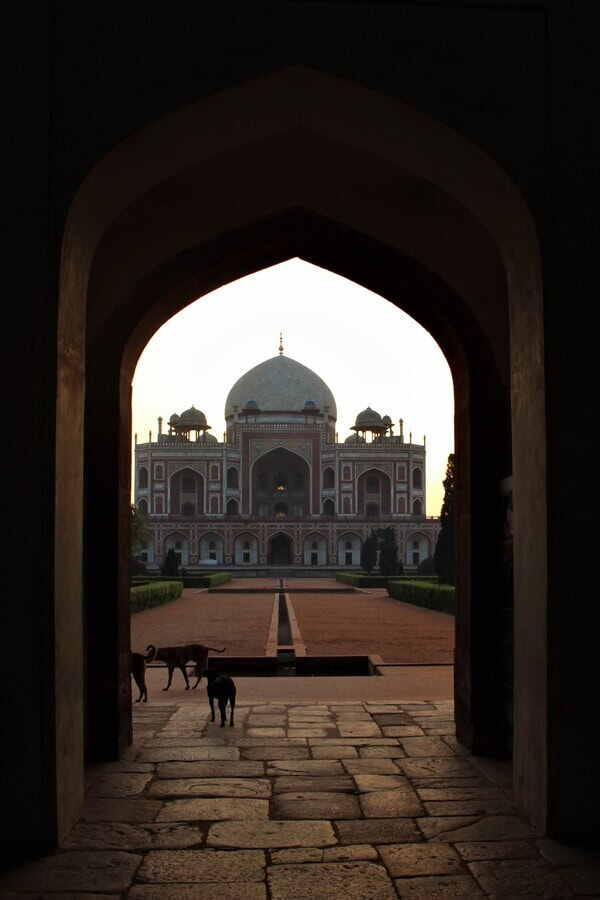 product page main image