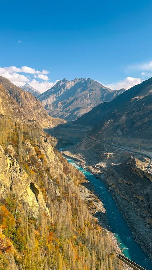 product page main image