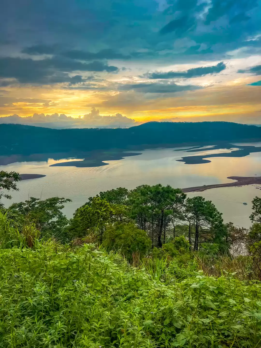 product page main image