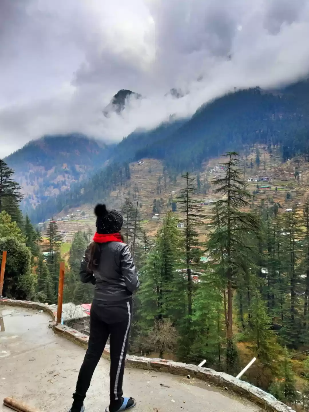 product page main image