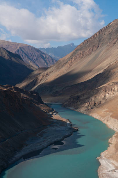 product page main image