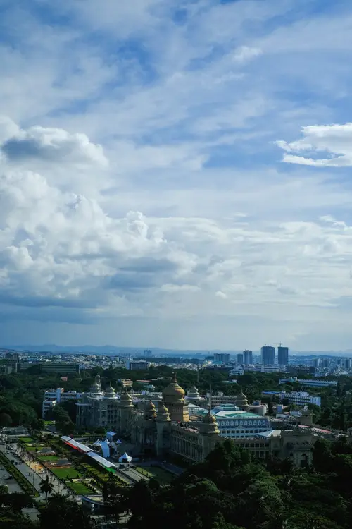 product page main image