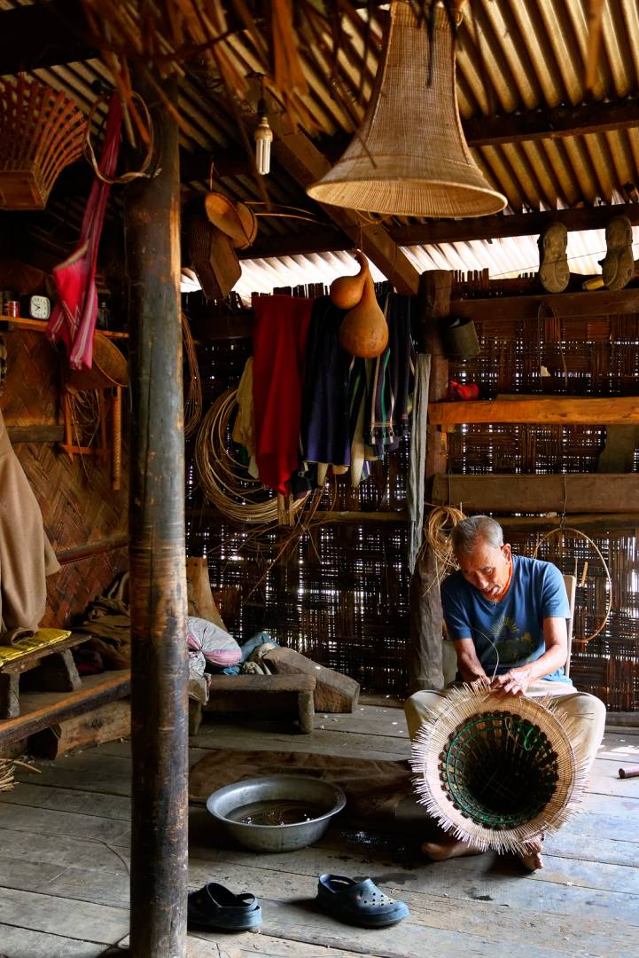 product page main image