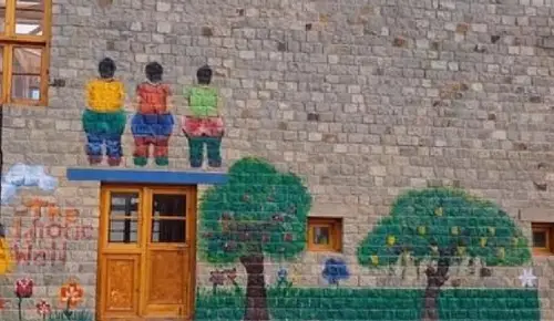 product page main image