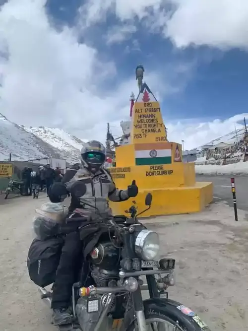 product page main image