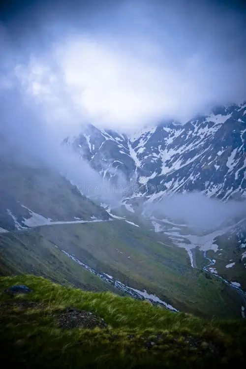 product page main image