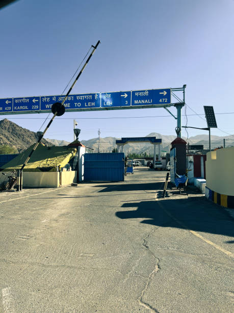 product page main image