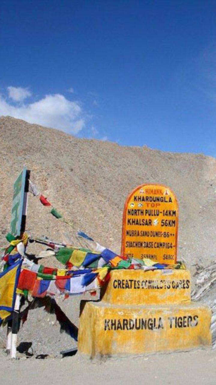 product page main image