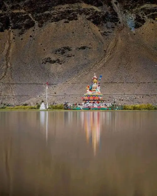 product page main image