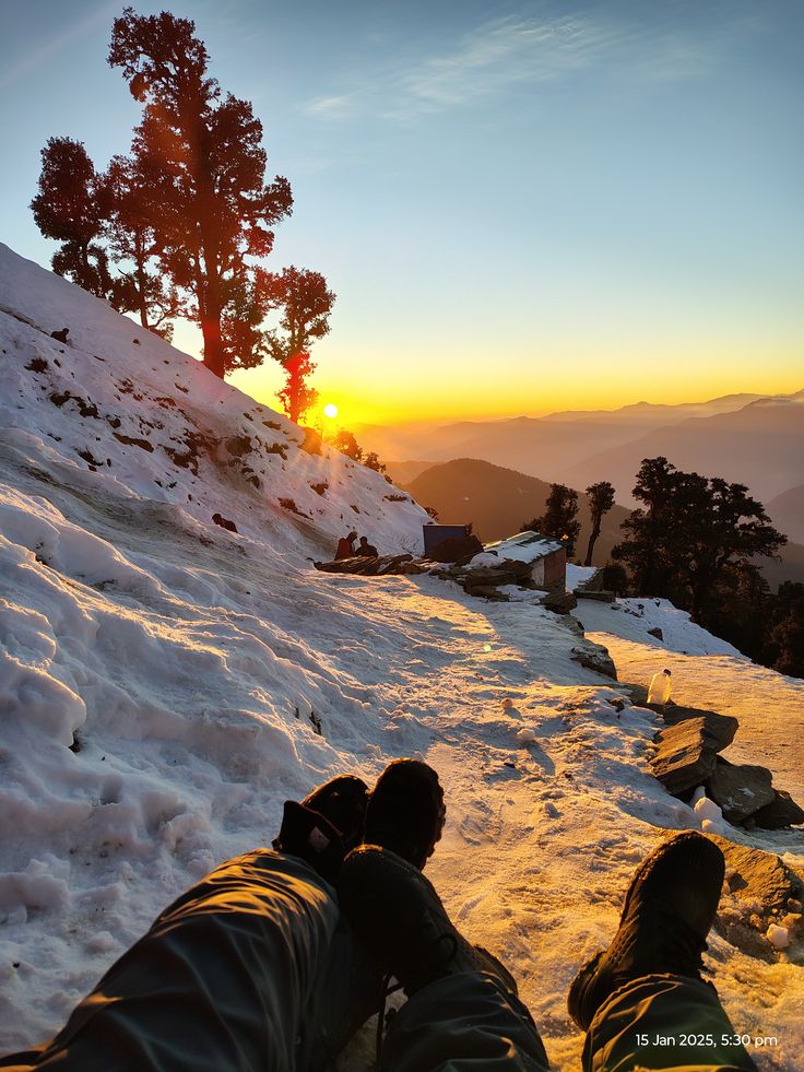 product page main image