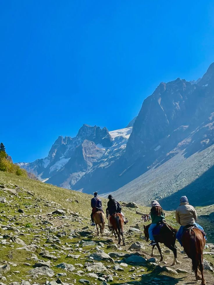 product page main image