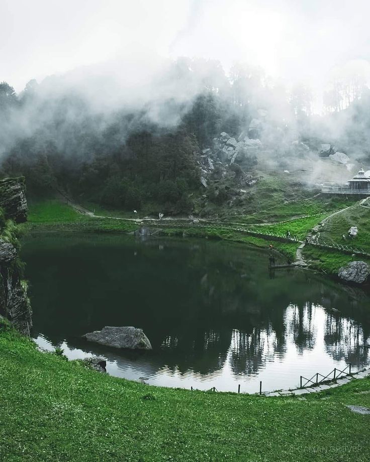 product page main image