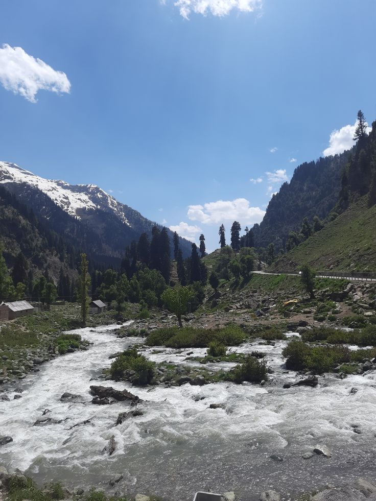 product page main image